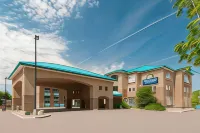 Days Inn & Suites by Wyndham Brandon