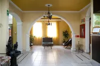 Hotel Plaza CA - Parkplatz
