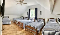 Canadaigua Lake Sunset Oasis: Private Beach, Family Fun Wineries, CMAC, Shopping - stanze in case private