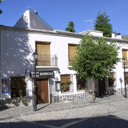 Hostal Rural Poqueira