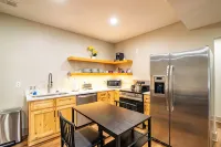 The Elizabethtown Hideaway