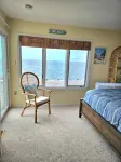 Bayfront 3 Bedrooms House with Huge Deck /Private Beach/Beach House Sleeps 6 Ppl - Boutique