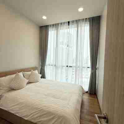 Brand New Condo near Siam Paragon Rooms