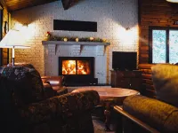 Quaint 2-bedroom Pan Abode Cedar Log cabin  on FENCE LAKE in Lac du Flambeau. - Alppimaja