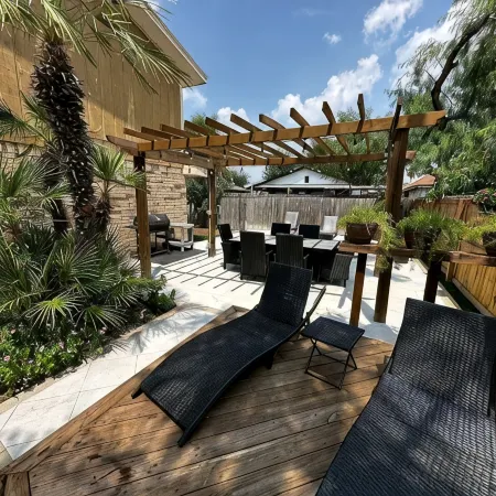 Superb 3-bedroom house with AC in McAllen. Diana's Pool House