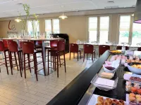 Campanile Saintes - Desayuno