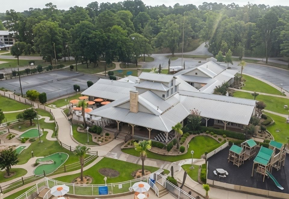 Holiday Inn Club Vacations Villages Resort at Lake Palestine - Housity