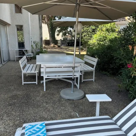 Taussat: Two Steps from the Beach, Renovated Villa "Poupille" Sleeps 9