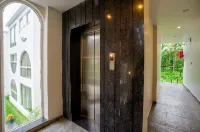 Goa Courtyard by the porto Arpora - Airport Shuttle