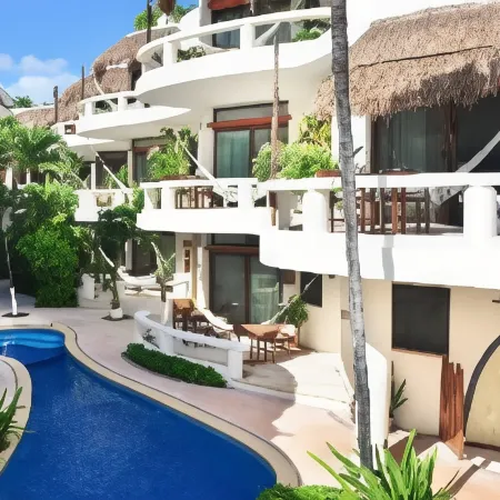 Playa Palms Beach Hotel