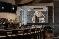 The Davenport Grand, Autograph Collection - baignoire