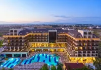 Glamour Resort & Spa