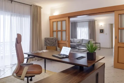 Pier Harbour Residences and Spa - Homestays