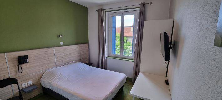 Auberge de Jeunesse - HI Verdun Hotels in Meuse