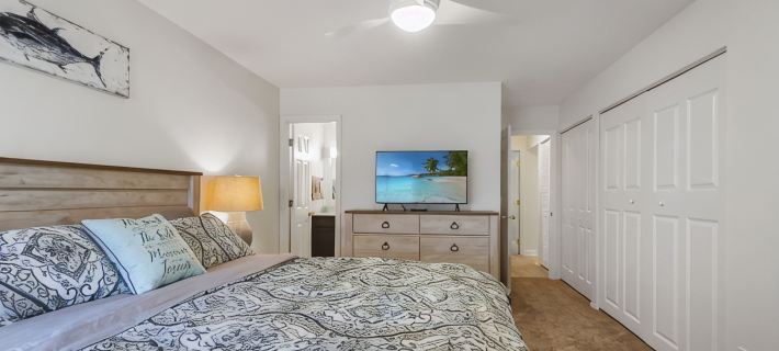 Turtle Cove Condo--- Steps to Siesta Key Beach Hotels in Siesta Key