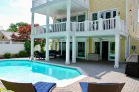 North End Virginia Beach Retreat -Private Pool -Walk to Beach -Sleeps X - Jacuzzi