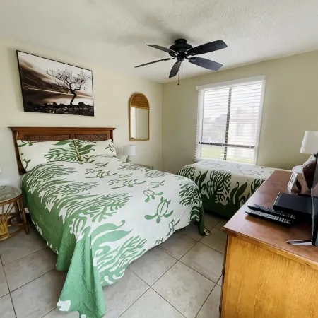 OCEANFRONT - BREATHTAKING!  PONO KAI Condo!! 2bd2bth! Washer/Dryer/AC