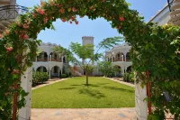 Diani Pearl - Condos