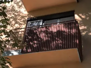 Karman Apartman - 2 Bedroom Entire Flat in the Center