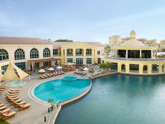 Millennium Lakeview Residence