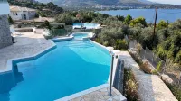 Villa Arian
