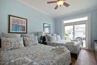 Luxurious Sunset Beach Home On The Water With Pool, Boat Dock and Golf Cart - プール