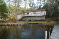 Waterfront property on pond with private dock . - Wifi