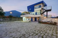 Hwasun the Holiday Castle Pension - 3 ดาว