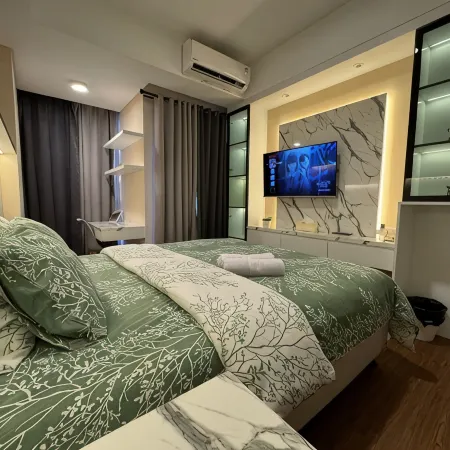 Pacific Garden Apartment @Alam Sutera by Gizl Luxury