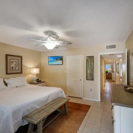 Beachfront Paradise on Lbk - Steps to Sugar Sand, Gulf Waves and Magical Sunsets