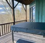 Amazing views at L’Oursière in Bear Lake Reserve, from the new  hot tub. - Boutique