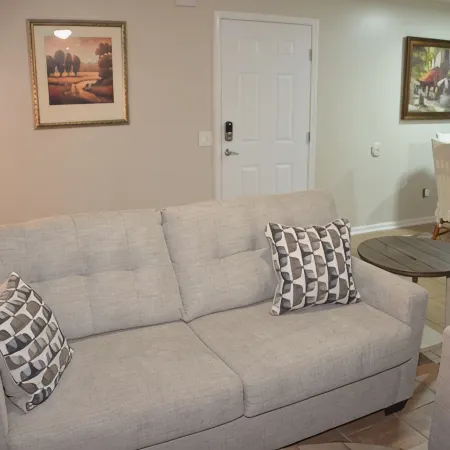 Enchanting Oasis - Centrally located!  Quiet, great TDY spot, family friendly.