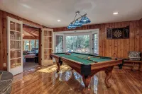 Lake Home/Hot Tub/Game Room/Large Outside Fire Pit/Entertainers Kitchen - 4 stjerner