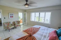 Luxury in Paradise - balcony
