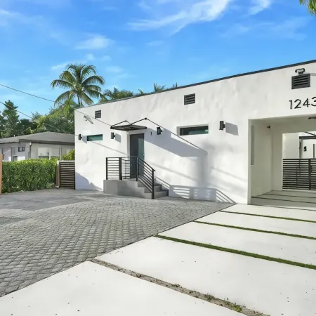 Villa 3 in Miami