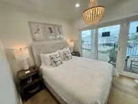 Brand New Gulf & Direct Ole River with Beach, Boat Dock, Golf & Infinity Pool!