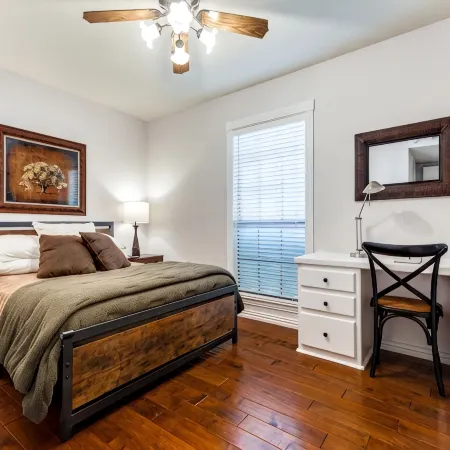 Escape to Olivia's Hideaway in Allen! Close  to Shopping,Eat, and Entertainment Hotéis em Allen