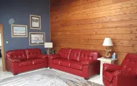 Premier Vacation Rental, Pet Friendly, Walk to Water, Restaurant, Shopping, WiFi