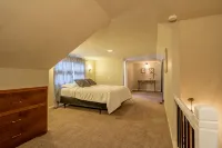 Close to Everything in Marietta, Oh-  "Our Cozy Corner" - 3성급