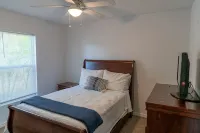 Spacious Hidden Gem Near Downtown Titusville - 3-Star