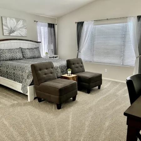 Private Vacation Getaway! Plenty of Sunshine w/Pool & Comfy Place to Stay.