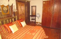 Hazyview Country Cottages - Chalets