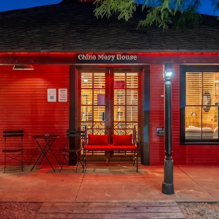 China Mary Inn: "China Mary's" House right on Historic Allen St in Tombstone