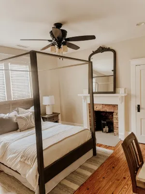 The Yellow House - Hidden Gem in heart of Portland - Homestays