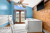 Lakeview chalet by Gooseberry Falls with sauna - 샬레 호텔