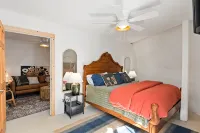 Dome House on Bear Creek - Hot Tub - 20 acres of Bear Creek Frontage - Secluded - 4-Star