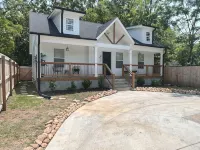 Boho West Villa • New 3Br • Hot Tub • Fire Pit • Games • 10 Min to Downtown - 4 Sao