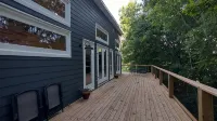 This stylish, modern country home is perfect for a getaway in Summertown, TN. - Wifi