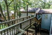 Heart of Massanutten Mountain Views, Pool & Summer Fun for the Whole Family - Wifi
