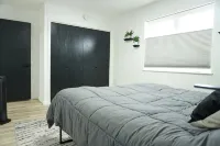 Escape to Serenity: Cozy Alaskan Retreat with Private Indoor Sauna - homestay